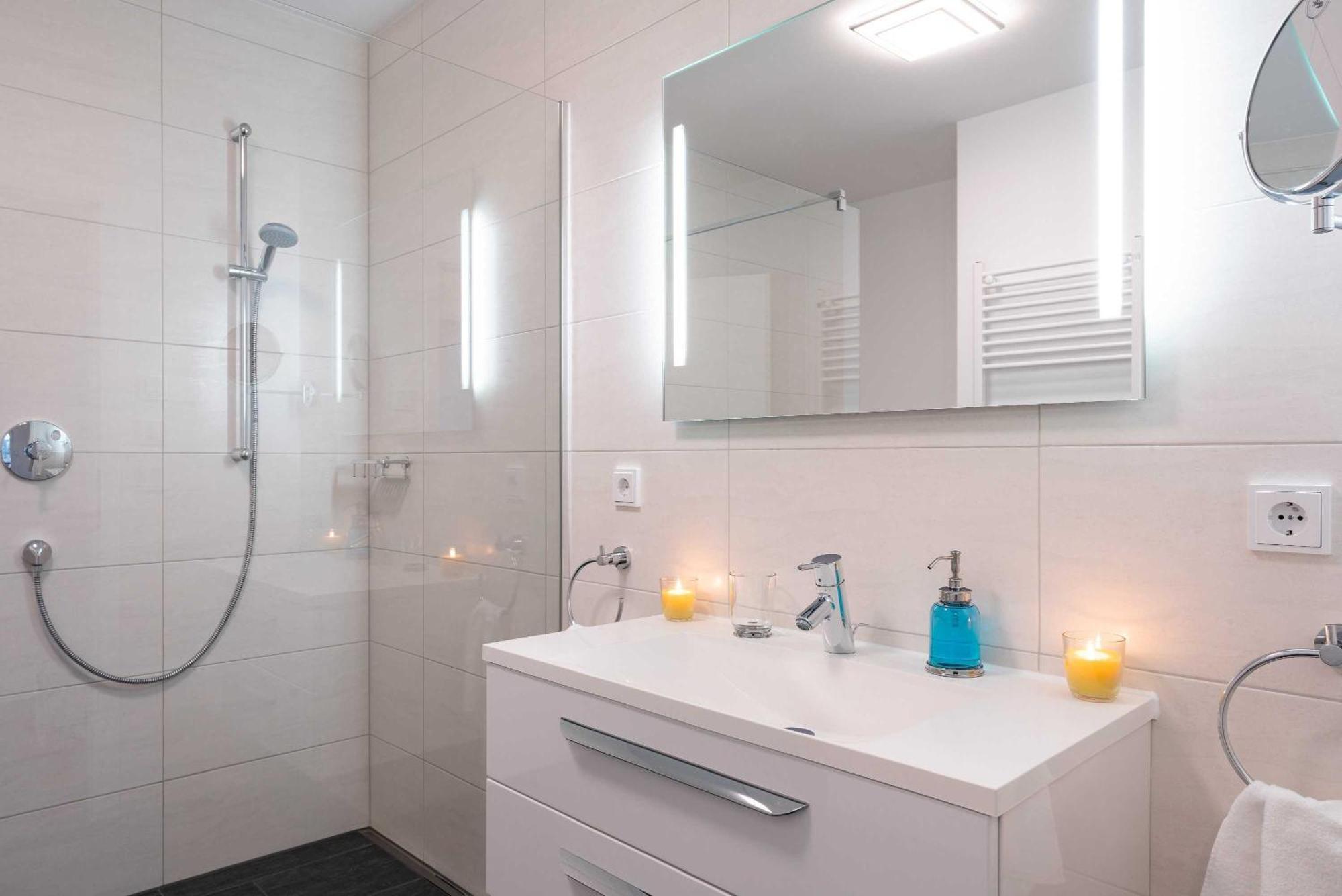 Appartement "Diamant" Mit Penthouseflair - Oase Am Haff Garz  객실 사진